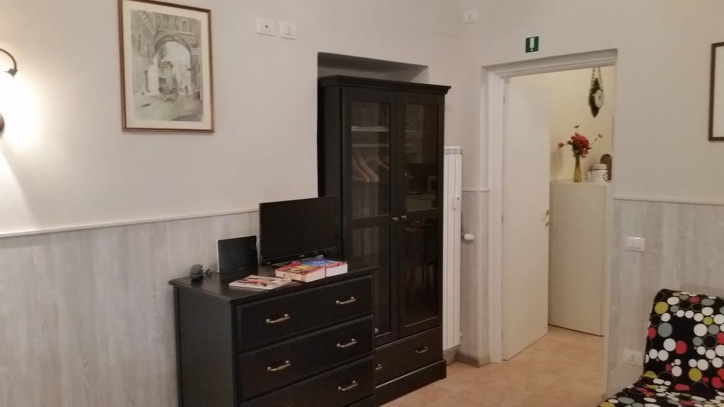 Casa Vacanze Nonno Giulio Rom Exterior foto